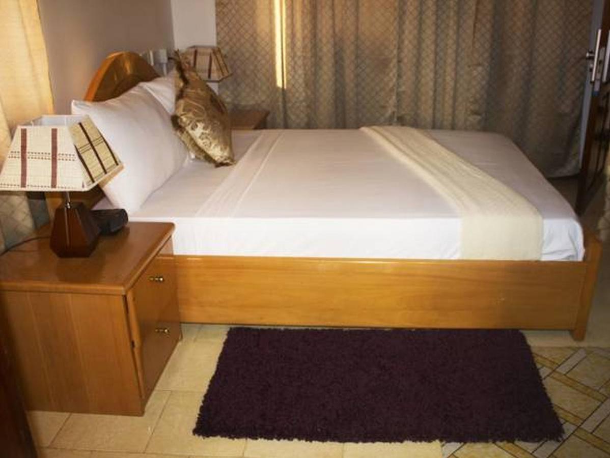 Allseasons Hotel Pantang Kültér fotó